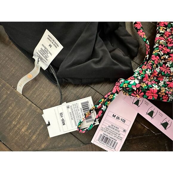 Target Brands Bikini Size Medium Black Halter Triangle Top Floral Tie Side Botto - Picture 4 of 4